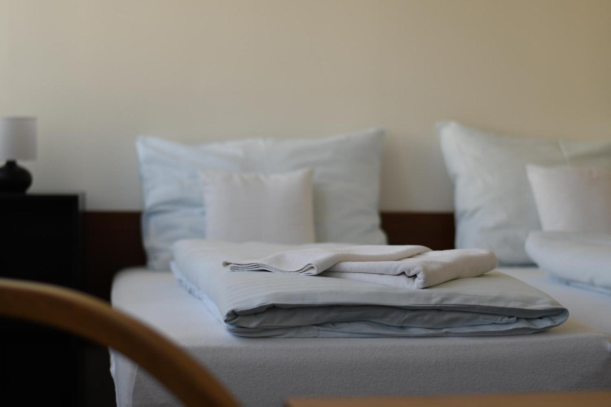 Hotel Dobruška 外观 照片